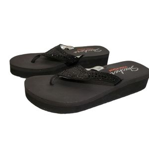 Skechers Yoga Foam Rhinestone Flip Flops Size 9